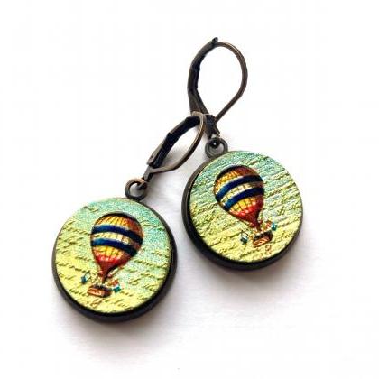 Gorgeous Brass Earrings With Vintage Style..