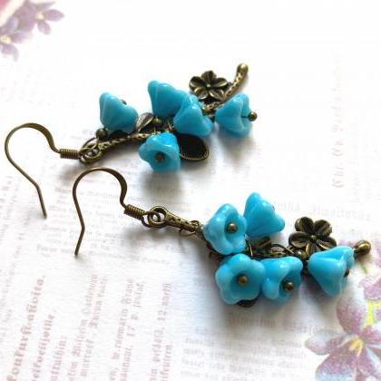 Gorgeous Earrings With Turquoise Glass Flowers