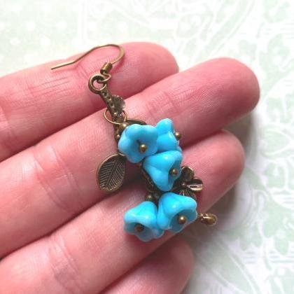 Gorgeous Earrings With Turquoise Glass Flowers