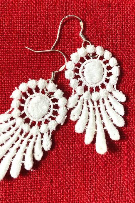 Bridal brass earrings with ivory lace pendants and sterling silver hooks, Selma Dreams