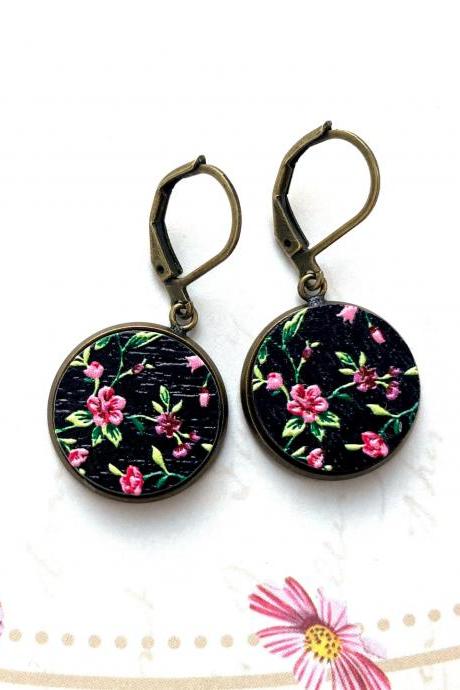 Beautiful Earrings With Black Flower Pendants, Embossed Wood And Brass, Selma Dreams
