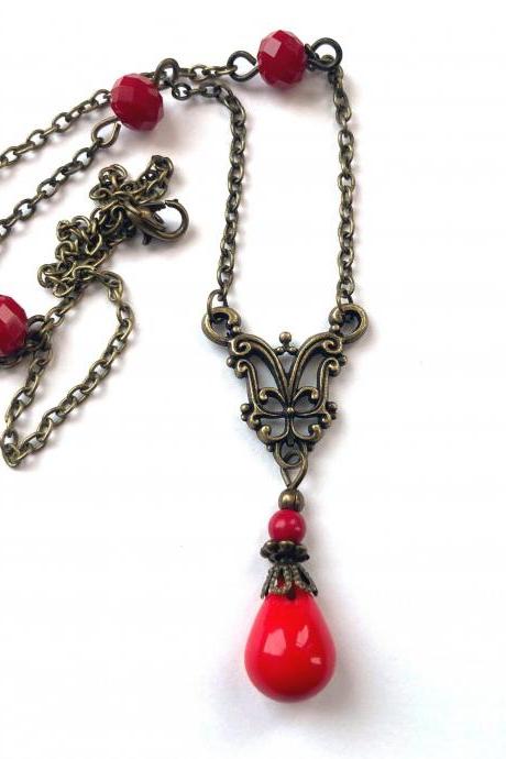 Art Nouveau necklace with a red teardrop glass pendant, Selma Dreams