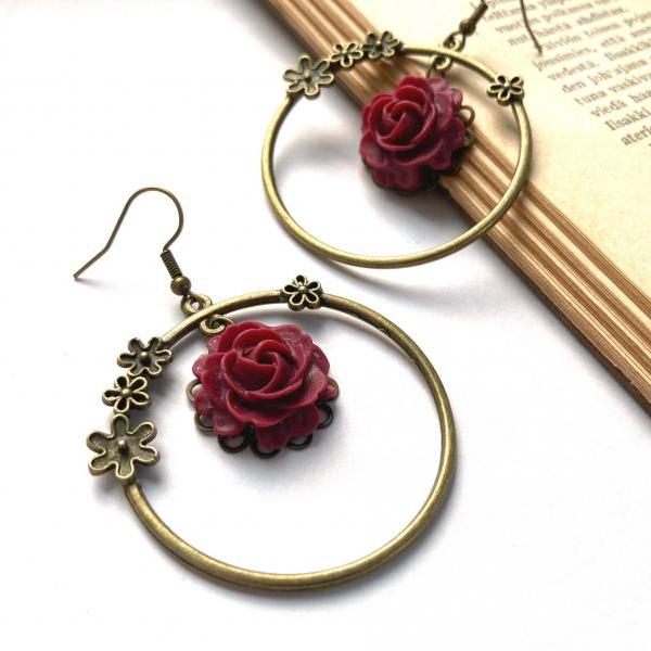 Floral hoop earrings with rose pendants, Selma Dreams